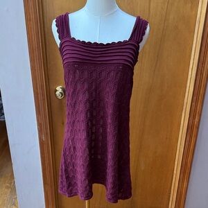 Hinge square neck sweater tunic. Size M